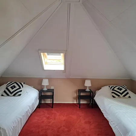 Casa de Férias Charmante Woning Omheinde Tuin, Dichtbij Strandje Vp023 *
