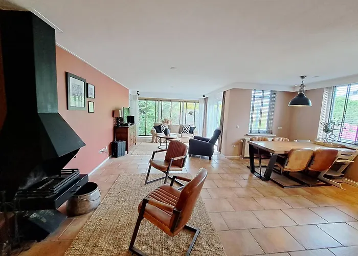 بيت للعطل Charmante Woning Omheinde Tuin, Dichtbij Strandje Vp023