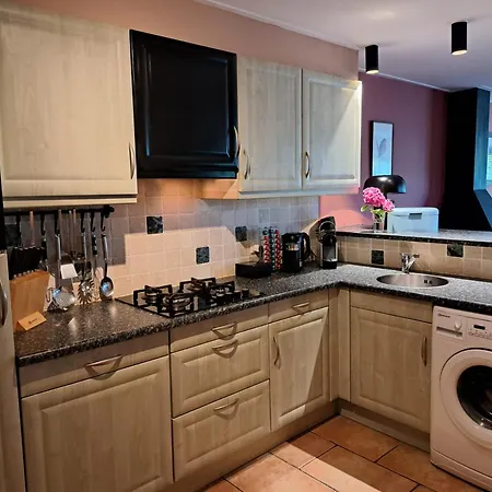 Casa de Férias Charmante Woning Omheinde Tuin, Dichtbij Strandje Vp023