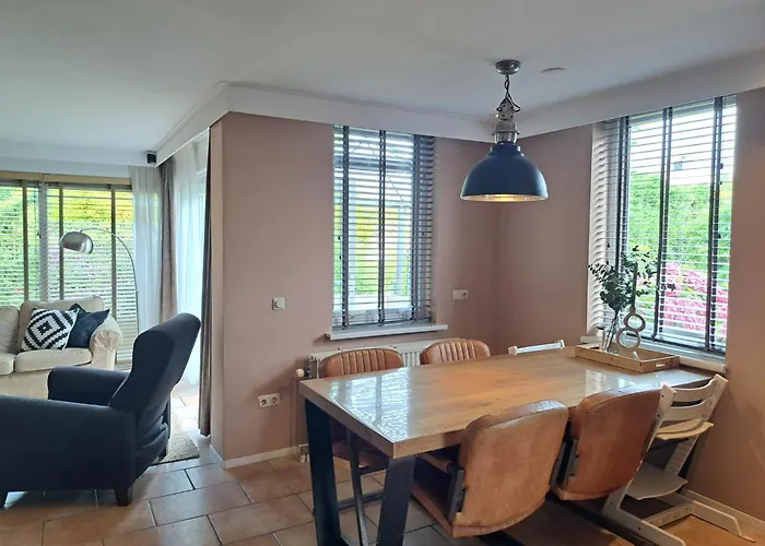 Casa de Férias Charmante Woning Omheinde Tuin, Dichtbij Strandje Vp023 Herkingen